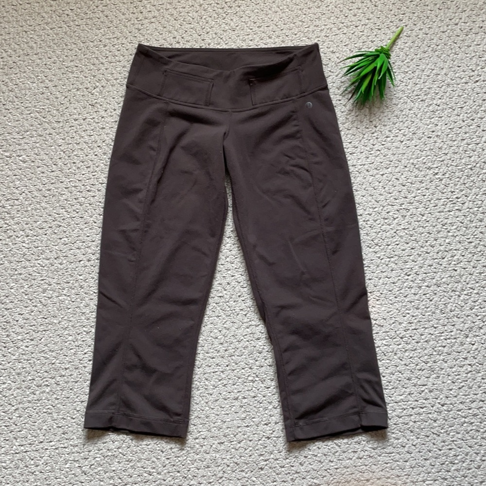 Lululemon fitness crop fox brown